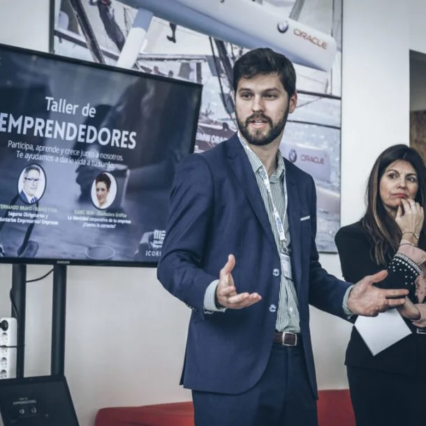 7 Pasos para Presentar una Video Conferencia (Webinar) + TIPS!